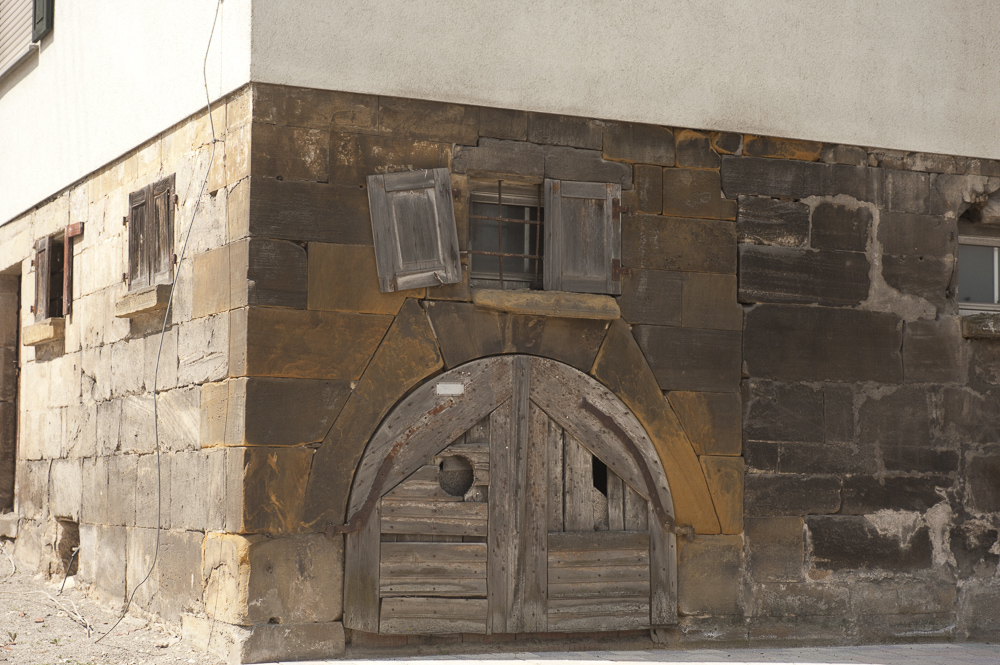 Sad expression of many remodels Germany